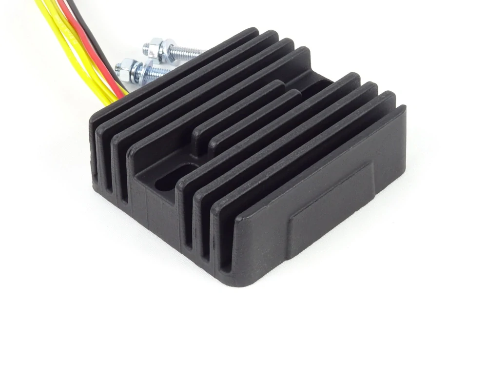 Regulátor dobíjení 40 A, 5 vývodů