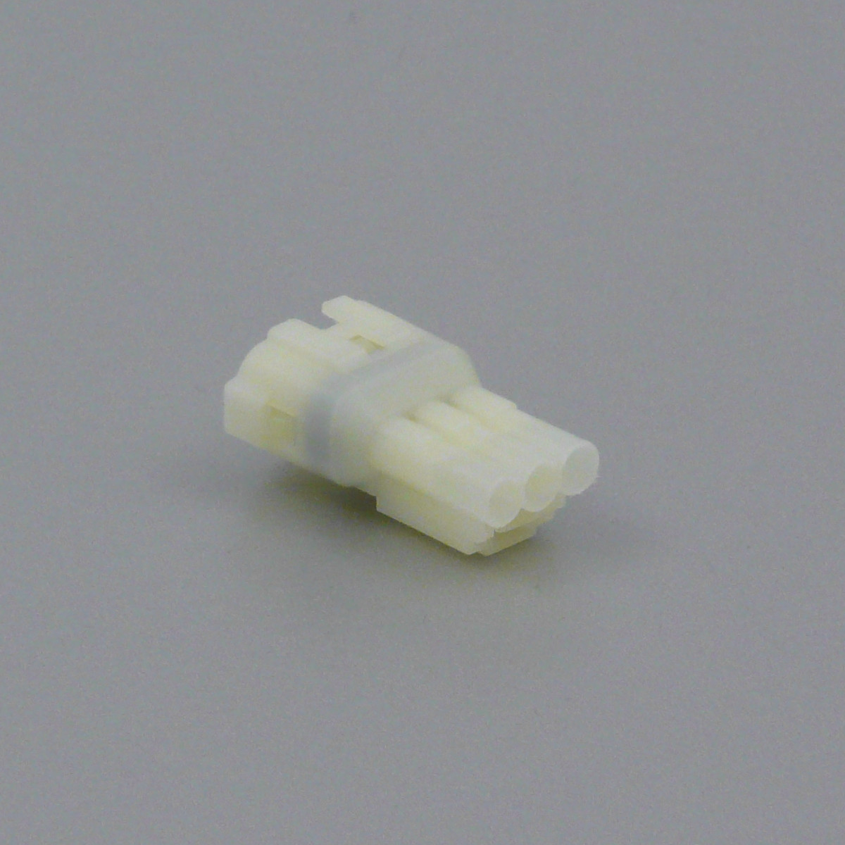Pouzdro vodotěsného konektoru 2.2 mm, 3 póly - vidlice (samec)