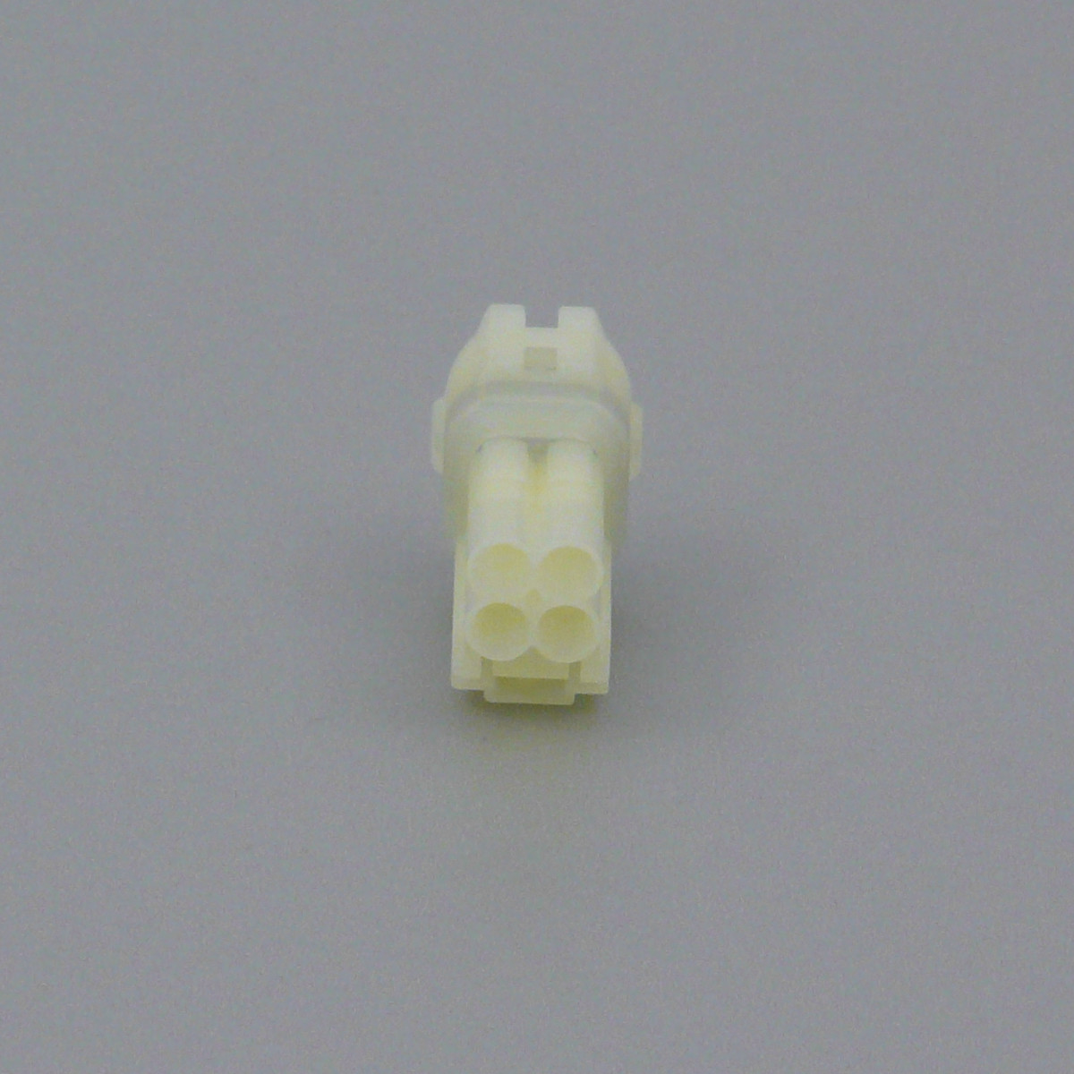 Pouzdro vodotěsného konektoru 2.2 mm, 4 póly - vidlice (samec)