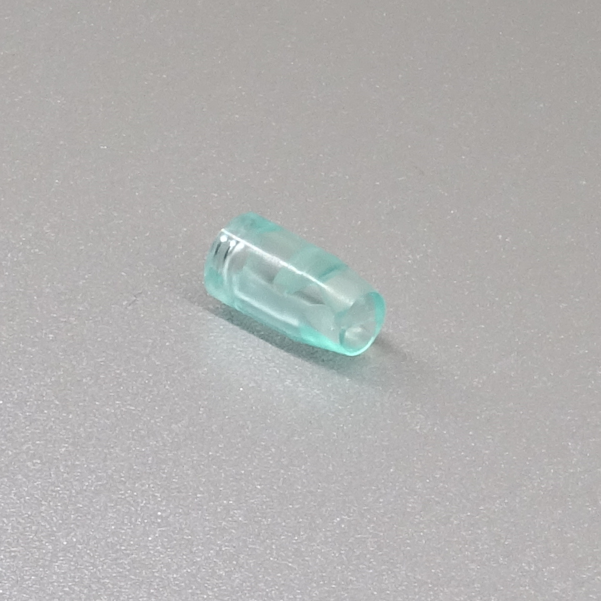 Izolace kulatého konektoru Faston, 4 mm / 3.5 mm, kolík (samec)