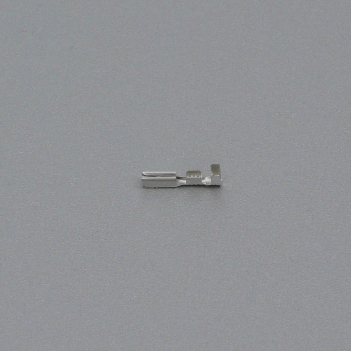 Pin vodotěsného konektoru 2.2 mm - zásuvka (samice)