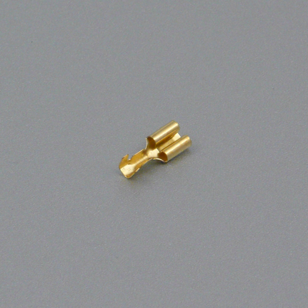 Pin konektoru Faston 6.3 mm - zásuvka (samice)
